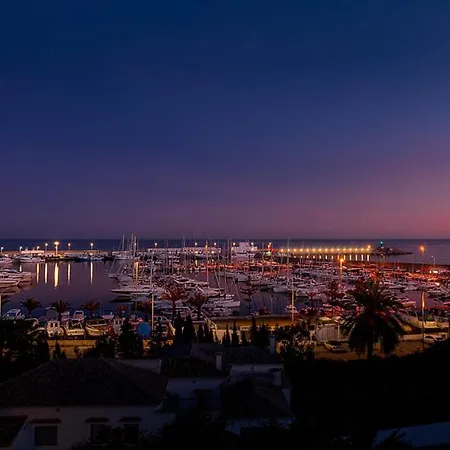 Atico Puerto Sol شقة *